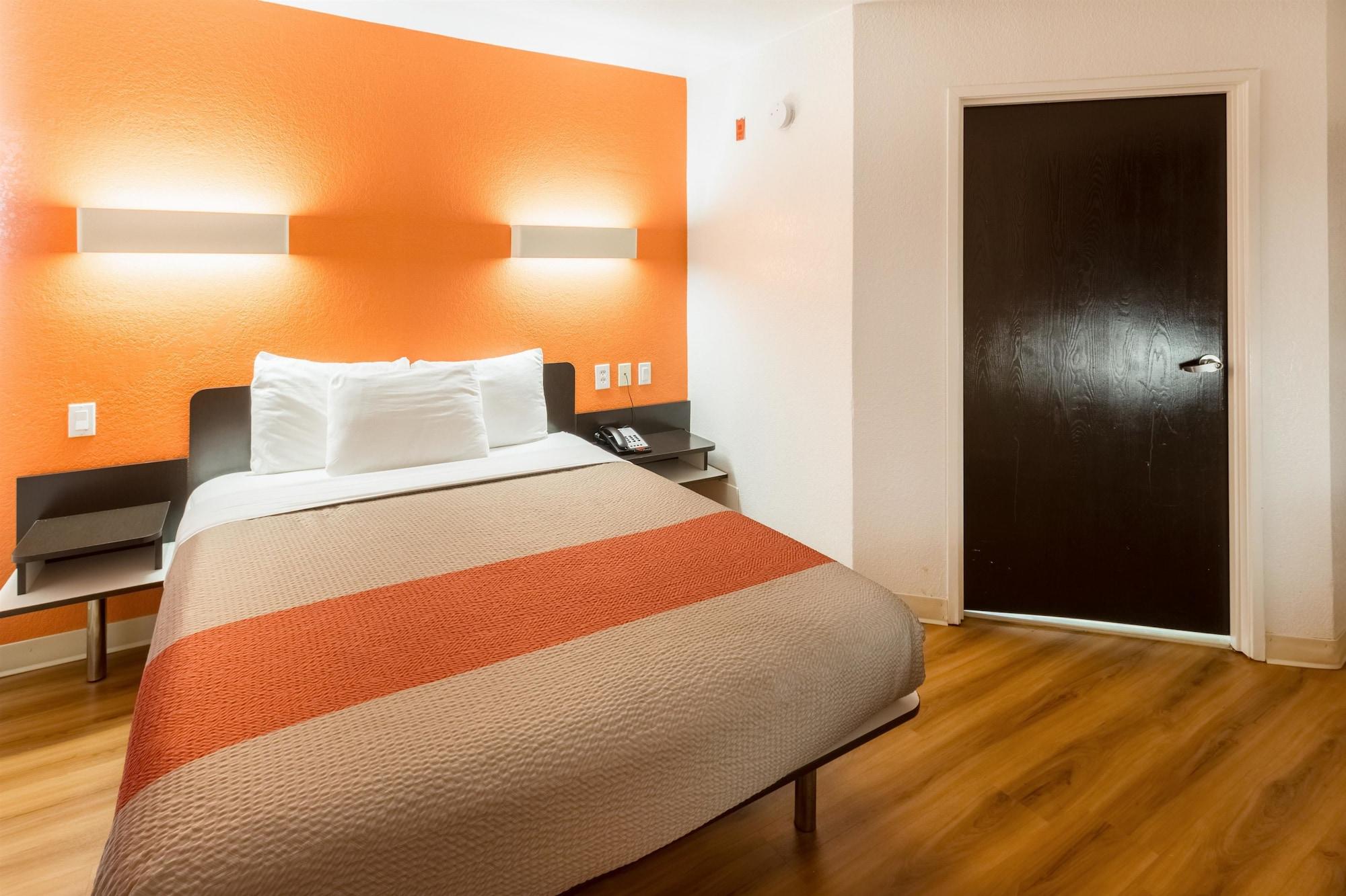 Motel 6-Irving, Tx - Dfw Airport North Экстерьер фото