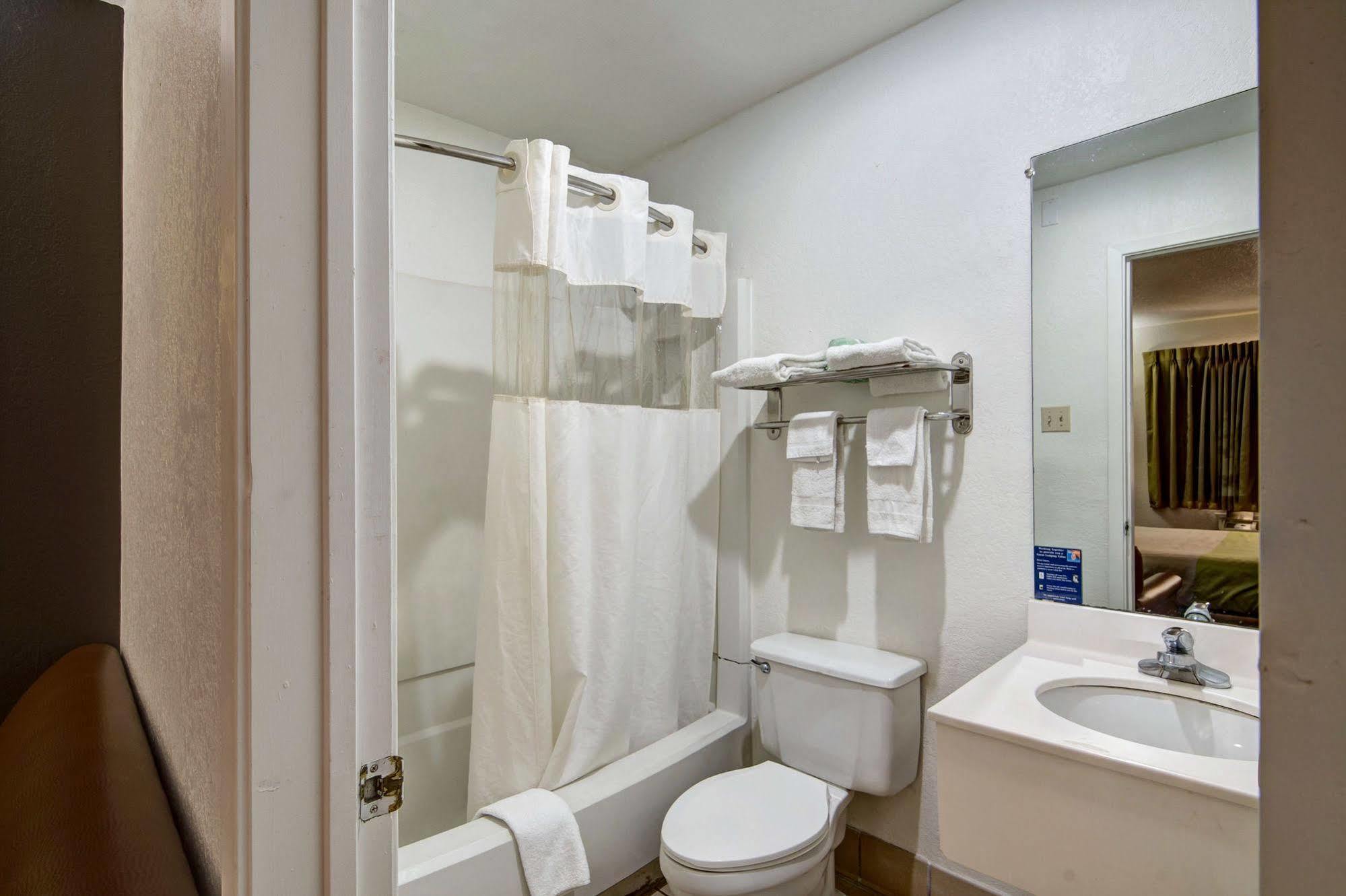 Motel 6-Irving, Tx - Dfw Airport North Экстерьер фото